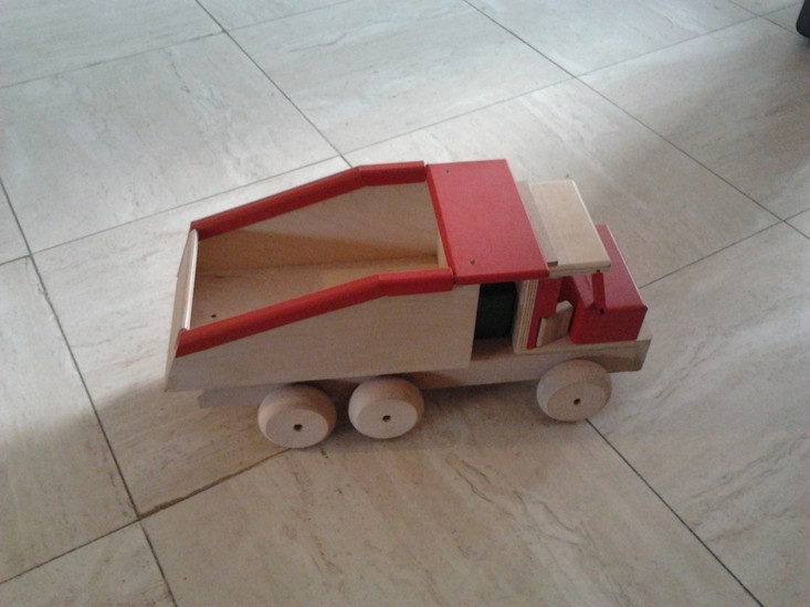 houten kiepwagen